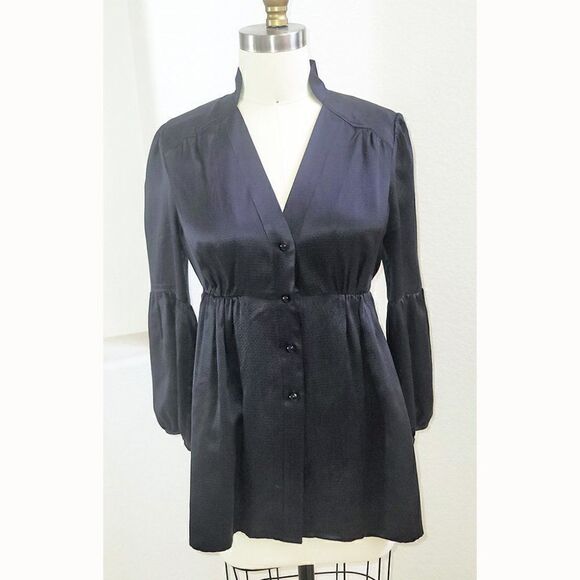 Black 100% silk pea coat style puff sleeves top - Picture 1 of 4